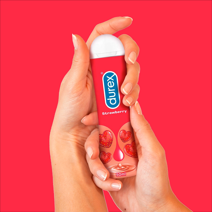 Durex Strawberry Flavoured Lube | Water-Based Intimate Lubricant For Men & Women